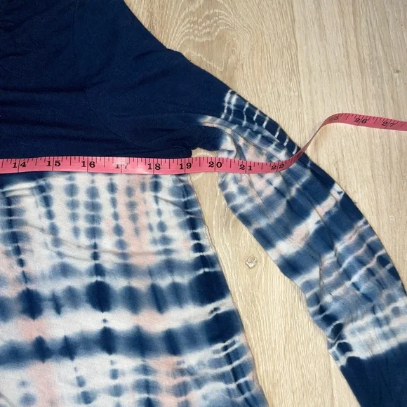 American Eagle Soft & Sexy Lace up Front Tee M - Picture 11 of 12